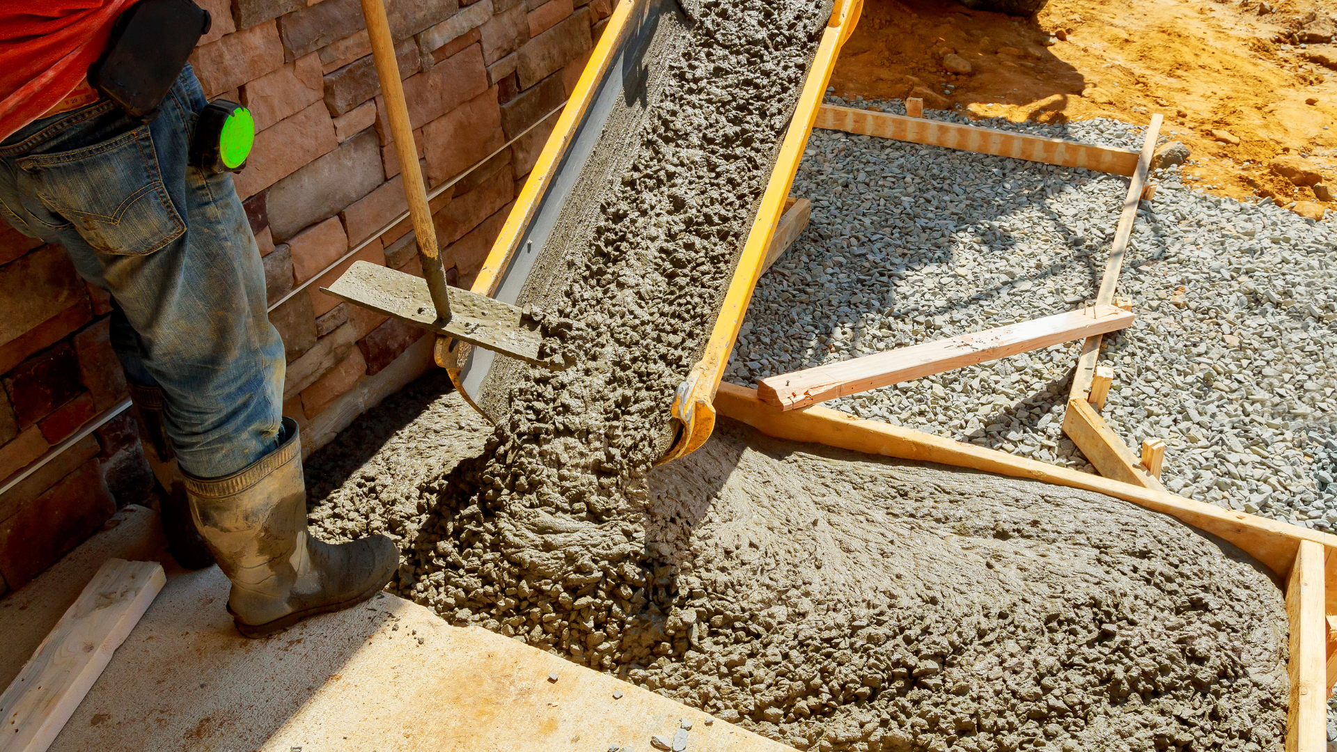 Paiva construction ABL installation de dalle beton pour spa